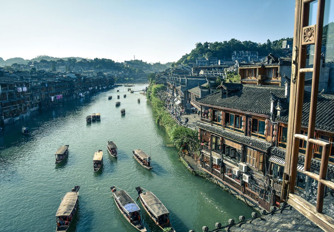 emile-guillemot-JB5ueeg9IT4-unsplash